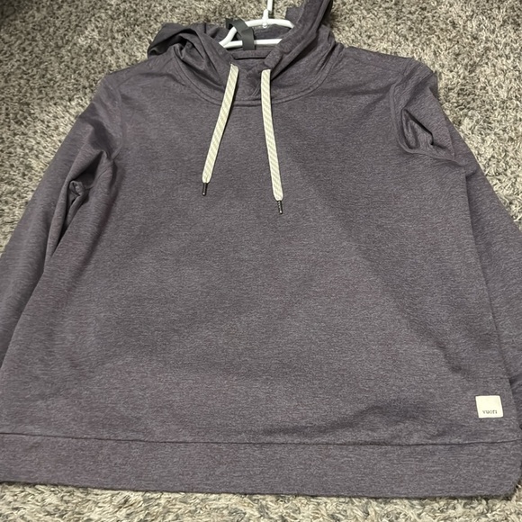 Vuori halo essential hoodie purple medium ✨ - Picture 6 of 6